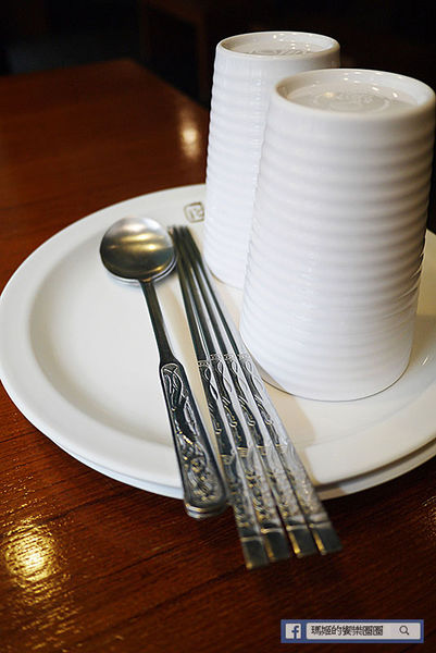 一道氏燉雞(台灣總店):◆台北東區。捷運忠孝敦化【一道氏燉雞台灣總店】韓國直營燉雞專賣店。韓式料理