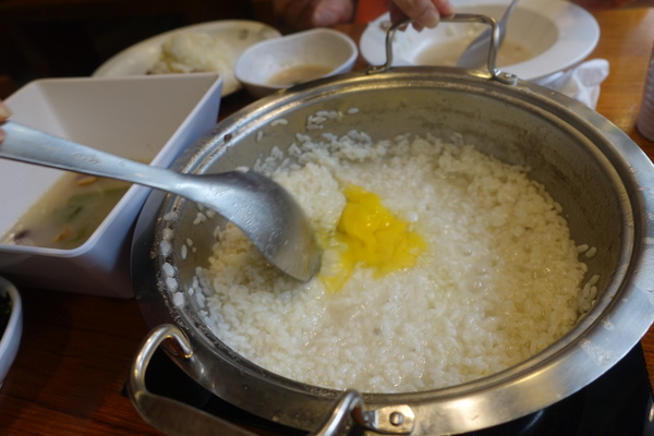 一道氏燉雞(台灣總店):(胖樺食記)台北東區好吃的韓式料理『一道氏燉雞일도씨 찜닭(台灣總店)』,近捷運忠孝敦化站韓國直營燉雞鍋