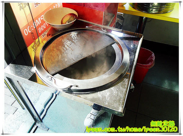 功夫啦哩：【台南-東區】大推黯然銷魂飯.懦夫救星~周星馳大粉絲開得店!《功夫啦哩》