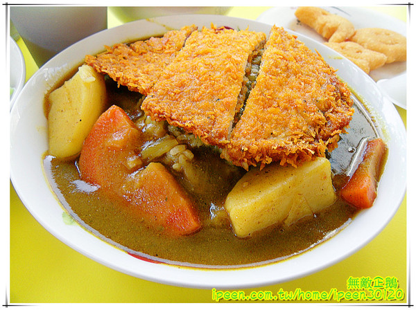 功夫啦哩：【台南-東區】大推黯然銷魂飯.懦夫救星~周星馳大粉絲開得店!《功夫啦哩》