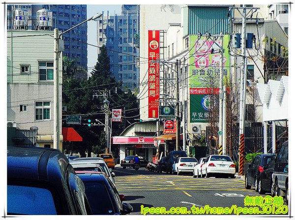 功夫啦哩：【台南-東區】大推黯然銷魂飯.懦夫救星~周星馳大粉絲開得店!《功夫啦哩》