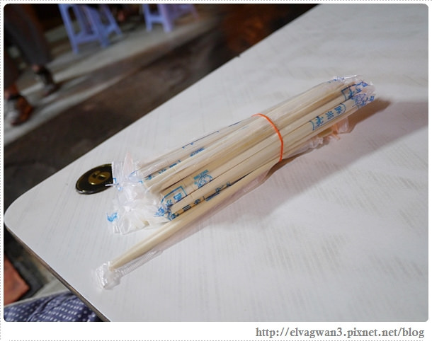 台南-中西區-海安路-六千牛肉湯-排隊美食-牛肉湯-牛髓湯-現宰溫體牛-早餐-限量-老店-9-392-1