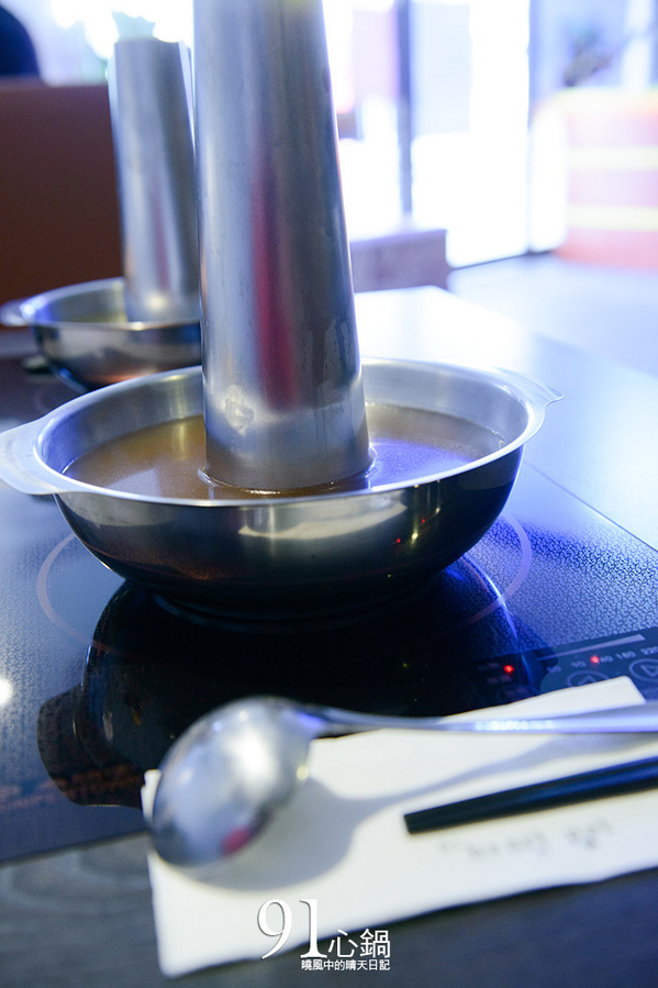 91心鍋：【天母 | 91心鍋】食材自然 湯頭鮮甜的另類火鍋推薦