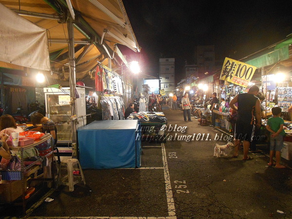 天才老媽:期待再相會~ 鼎山夜市1.雙蛋蚵仔煎