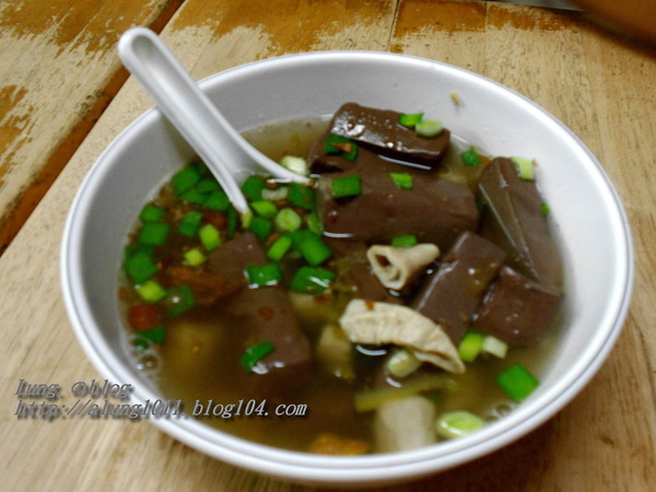 天才老媽:期待再相會~ 鼎山夜市1.雙蛋蚵仔煎