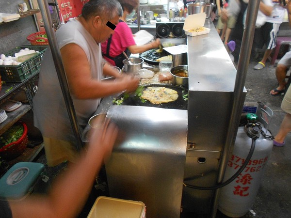 陳家雙蛋蚵仔煎：期待再相會~ 鼎山夜市4.珍珠肉圓+蚵仔煎