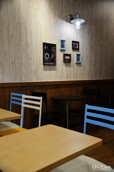 Mister Donut2015-16.jpg