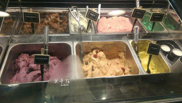 Buonopops:【高雄/食﹡鹽埕】繽紛水果冰棒X特殊口味冰淇淋.Buonopops