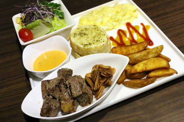 0e67b6a1fe85184f1a107931 (23)