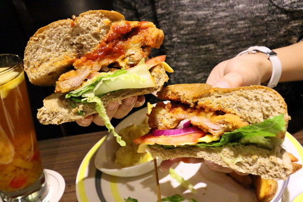 0e67b6a1fe85184f1a107931 (20)