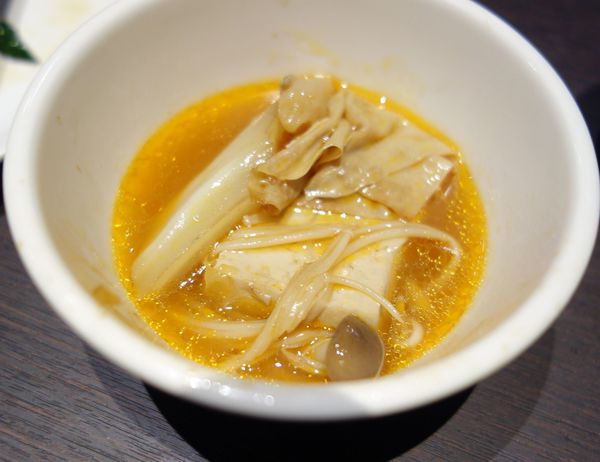 漢來蔬食(台南店):漢來蔬食台南店(南紡夢時代3樓) 一種創意也創新的蔬食料理