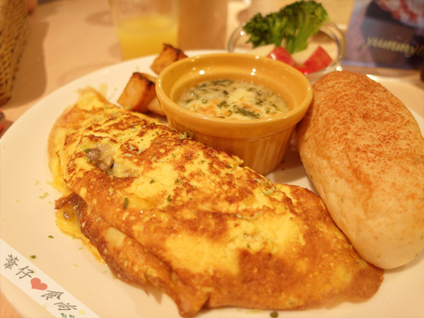 cafe vitus:冰淇淋X熱布朗尼的冰火體驗!!