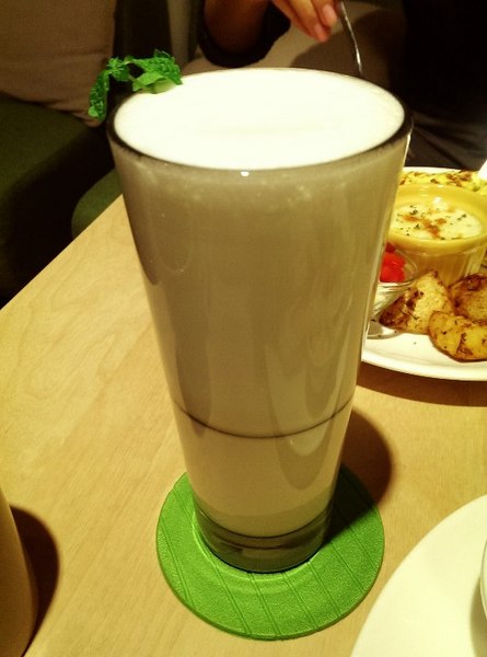 維圖斯咖啡 Café Vitus：《台北》維圖斯咖啡 Café Vitus│小巷中平價早午餐～圓扁帕尼尼、青醬鴨胸歐姆蛋捲＠台北小巨蛋站