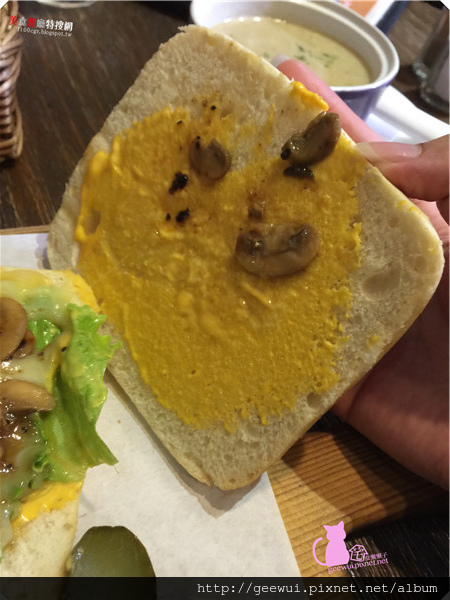 1885 Buger Store(市民店)：台北採點趣～美味漢堡一手掌握！市民大道美食@1885 Burger 多汁蘑菇蔬菜哈伯蒂起司漢堡好好吃！漢堡就是要夾薯條一起吃啦！