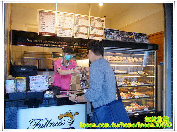 福沃滋咖啡:【台南-東區】夜貓.早茶新選擇..一起來消磨時間吧!~大推法式經典巧克力塔.栗子蒙布朗.金荷玉露青茶!《福沃滋》