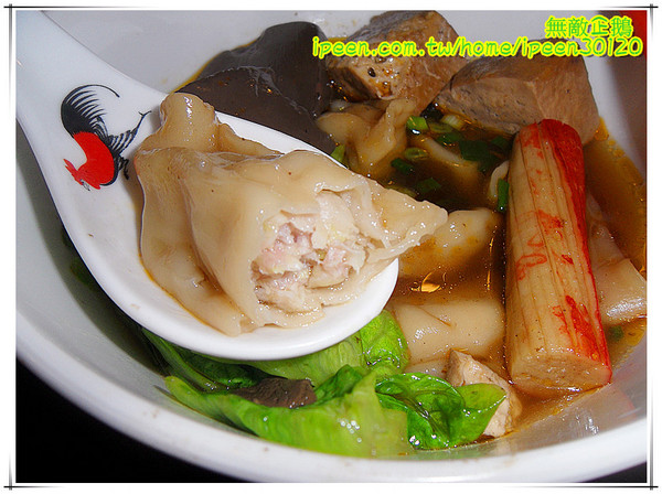 敲門 辛料理：【台南-東區】CP值高的『泡菜』肉燥飯...店內無糖麥茶免費喝到爽!《敲門 辛料理》