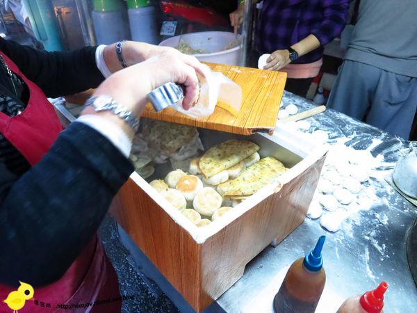 【新莊】許家水煎包-1顆5元的水煎包早餐