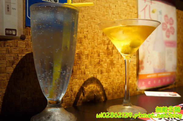 愛夏子あいさつ(海安店):【台南-中西區】Show timex道地日式料理...半熟蛋牽絲起士麻糬/廣島燒/大阪燒《愛夏子あいさつ》