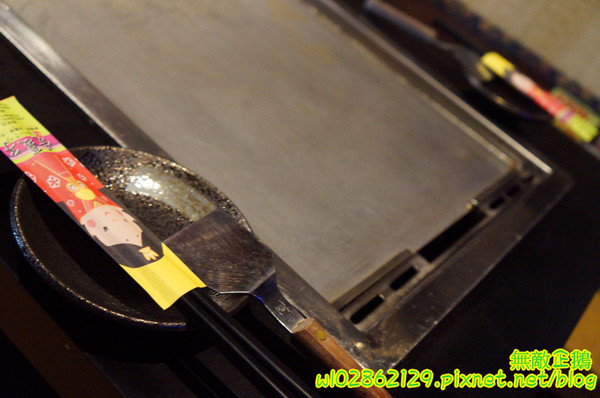 愛夏子あいさつ(海安店):【台南-中西區】Show timex道地日式料理...半熟蛋牽絲起士麻糬/廣島燒/大阪燒《愛夏子あいさつ》