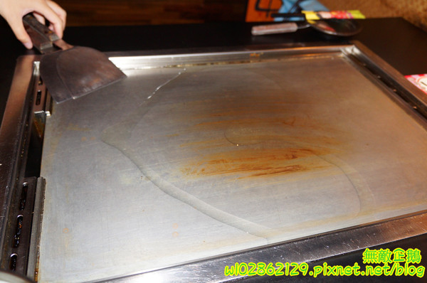 愛夏子あいさつ(海安店):【台南-中西區】Show timex道地日式料理...半熟蛋牽絲起士麻糬/廣島燒/大阪燒《愛夏子あいさつ》