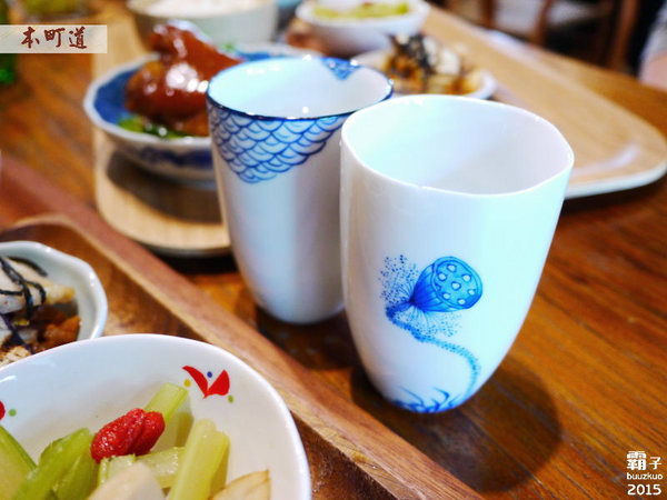 本町道213巷:本町道213巷,日式老房有著精緻定食及中式甜點