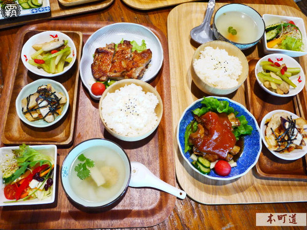 本町道213巷:本町道213巷,日式老房有著精緻定食及中式甜點