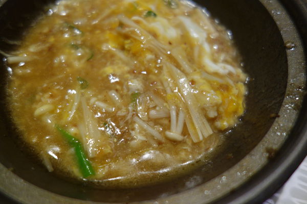 漢來海港自助餐廳：南紡夢時代 漢來海港自助餐廳 海港城 ~新鮮紅蟳吃免驚><