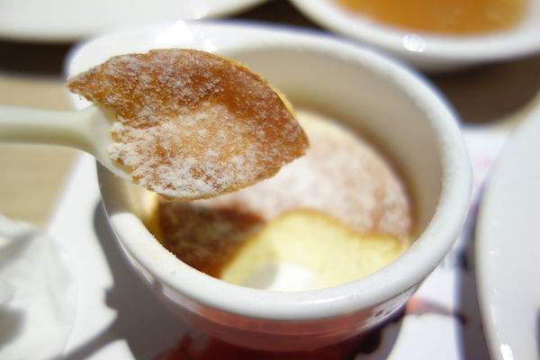 漢來海港自助餐廳：南紡夢時代 漢來海港自助餐廳 海港城 ~新鮮紅蟳吃免驚><