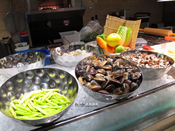 漢來海港自助餐廳：台南 東區 ．Buffet 無限量供應 南紡夢時代 漢來海港餐廳