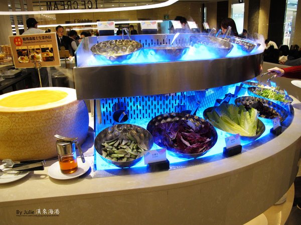 漢來海港自助餐廳：台南 東區 ．Buffet 無限量供應 南紡夢時代 漢來海港餐廳