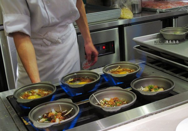 漢來海港自助餐廳：台南 東區 ．Buffet 無限量供應 南紡夢時代 漢來海港餐廳