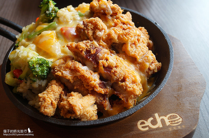 台中市西屯區-艾可漢堡逢甲店