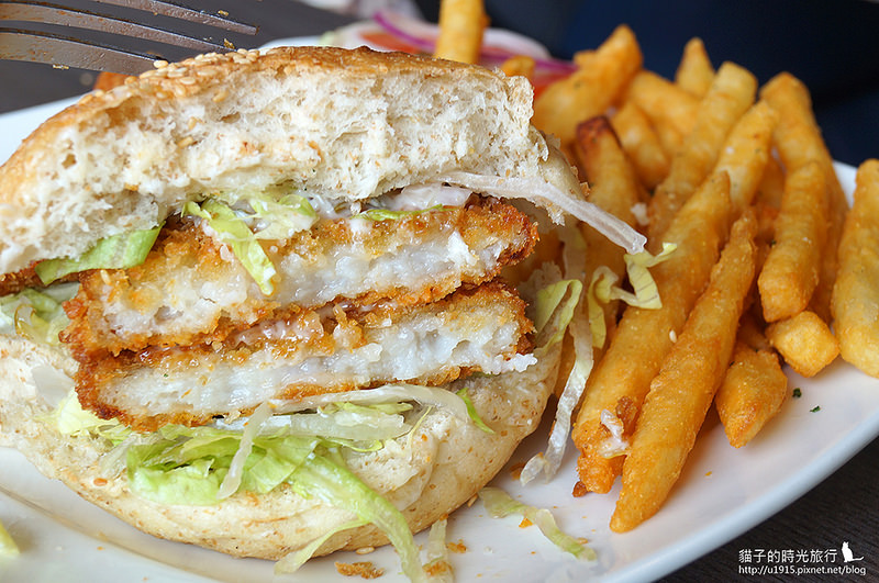 台中市西屯區-艾可漢堡逢甲店