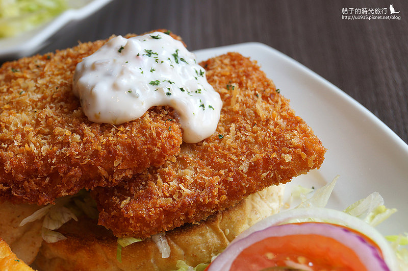 台中市西屯區-艾可漢堡逢甲店