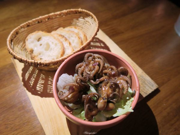 青春Tapas：台北 捷運忠孝敦化站 青春Tapas~鬆軟蓬鬆西班烘蛋