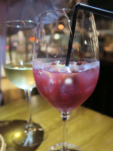 青春Tapas：台北 捷運忠孝敦化站 青春Tapas~鬆軟蓬鬆西班烘蛋