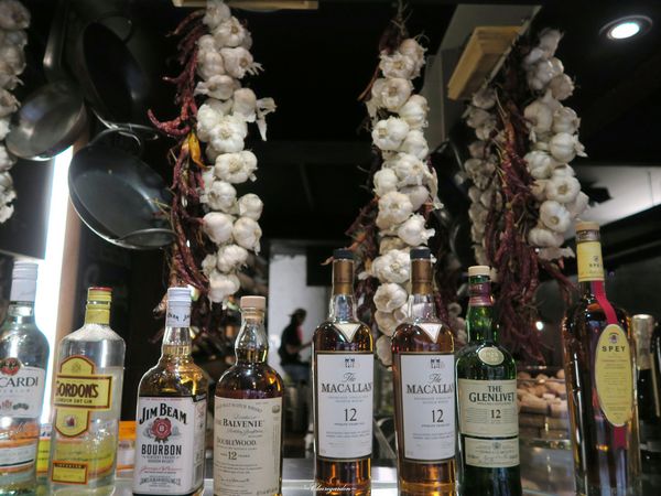 青春Tapas：台北 捷運忠孝敦化站 青春Tapas~鬆軟蓬鬆西班烘蛋