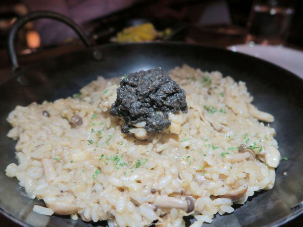 青春Tapas：台北 捷運忠孝敦化站 青春Tapas~鬆軟蓬鬆西班烘蛋