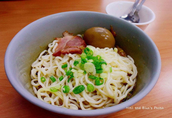 台中陸軍小館牛肉麵滷菜10