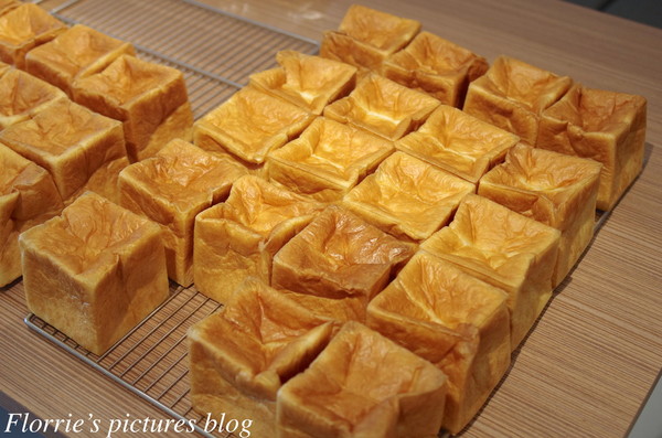 BREAD ESPRESSO:台北大安區美食~パンとエスプレッソと Bread,Espresso&,Taiwan~好軟的布里歐吐司