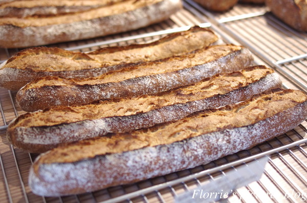 BREAD ESPRESSO:台北大安區美食~パンとエスプレッソと Bread,Espresso&,Taiwan~好軟的布里歐吐司