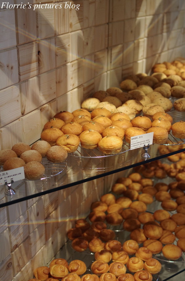 BREAD ESPRESSO:台北大安區美食~パンとエスプレッソと Bread,Espresso&,Taiwan~好軟的布里歐吐司