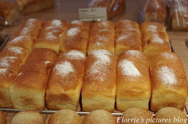 BREAD ESPRESSO:台北大安區美食~パンとエスプレッソと Bread,Espresso&,Taiwan~好軟的布里歐吐司