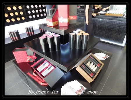 No.5 Cafe:<市政府捷運站>名媛貴婦指定店及適合下午茶的去處~No.5 café