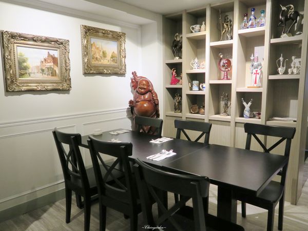 哈克廚房：台北 捷運市政府站 Hack Bistro 哈克廚房~好吃三重奏美味烤薄餅