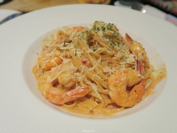 哈克廚房：台北 捷運市政府站 Hack Bistro 哈克廚房~好吃三重奏美味烤薄餅