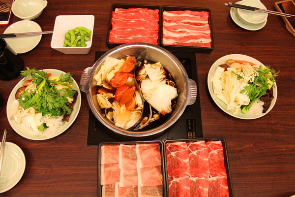 Mo-Mo-Paradise：[台南]最好吃的壽喜燒終於來台南了!!!!! Mo-Mo-Paradise