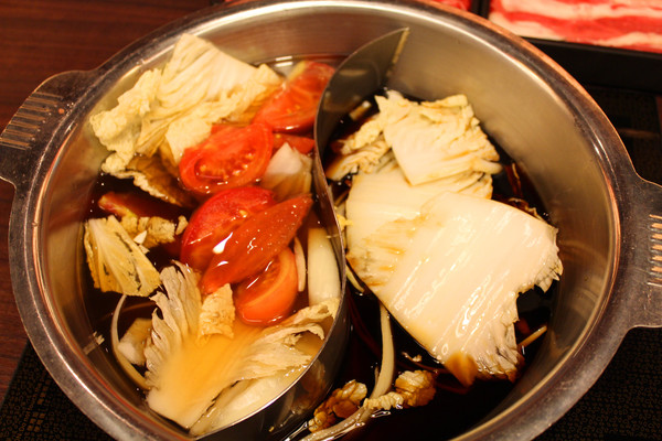 Mo-Mo-Paradise：[台南]最好吃的壽喜燒終於來台南了!!!!! Mo-Mo-Paradise