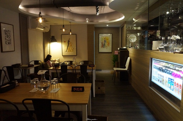 Boots:台北 捷運市政府站Boots~滿天星空下享美味創意餐點