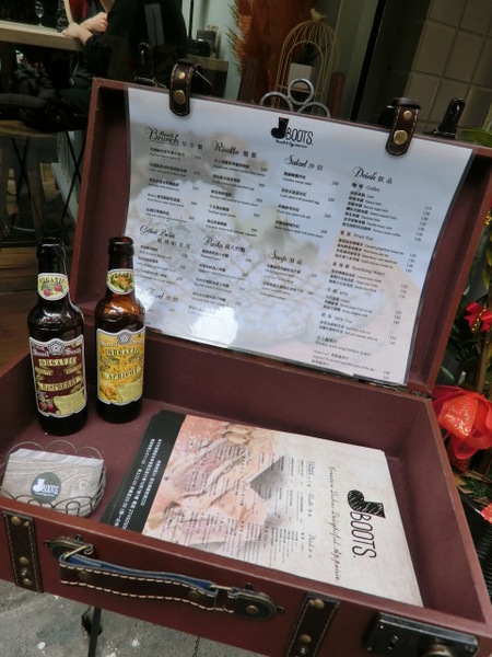 Boots:《口碑券》Boots│小Boots有大驚喜 早午餐品嚐豐盛的紐約客牛排@市府站